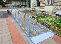 Пандуси з нержавіючої сталі