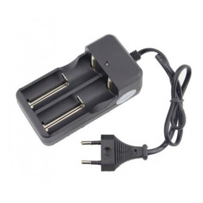 Зарядний пристрій для 2-х 18650 Li-ion акумуляторів 4.2 V MD-282A
