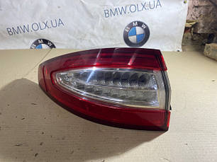 Задній ліхтар FORD