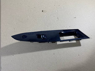 Пластик салону FORD