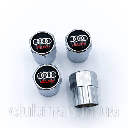 Захисні ковпачки на ніпеля AUDI (Ауді) 4 шт Червона напис сріблясті, фото 1