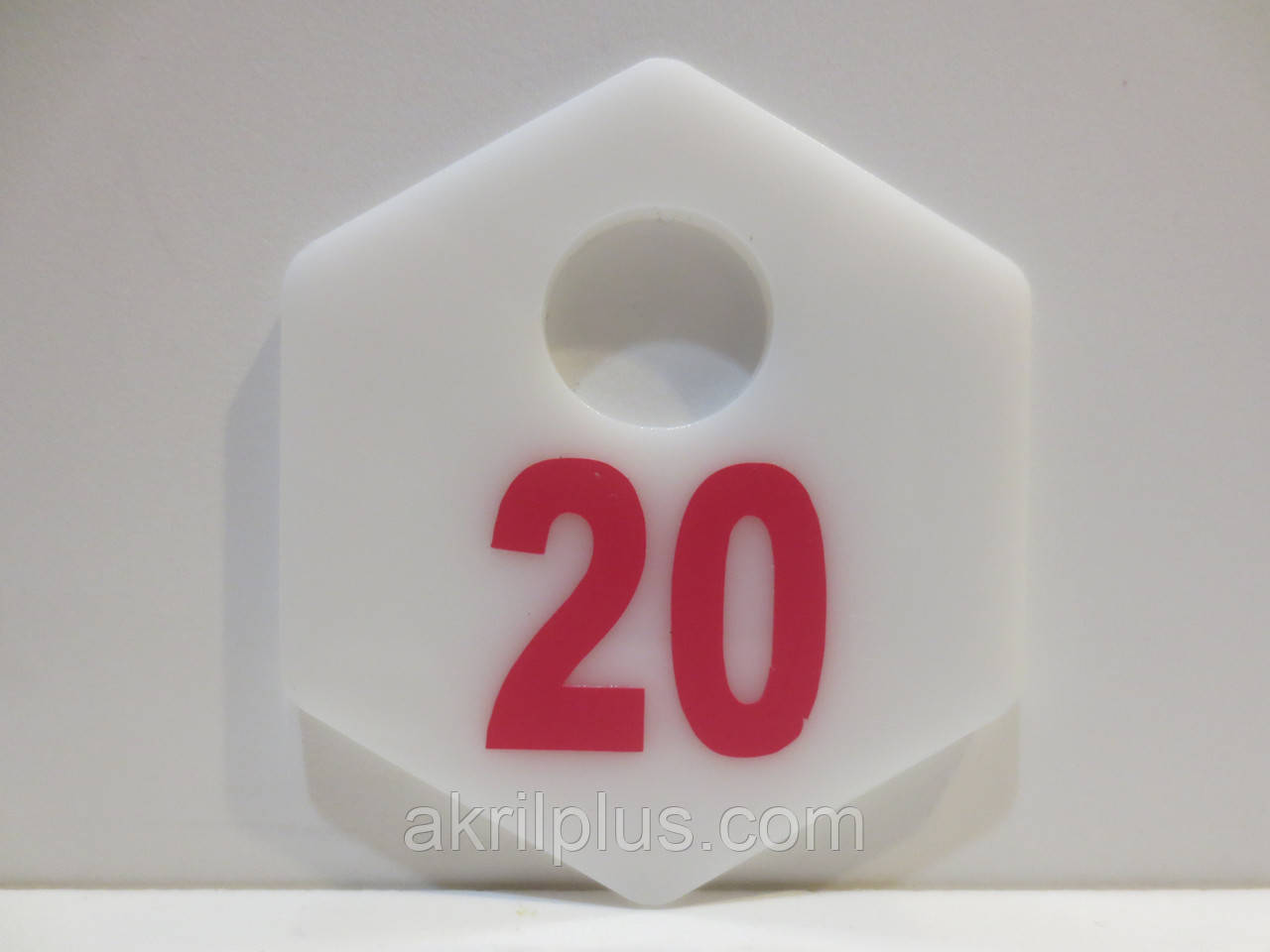 Брелок 60*50 мм для камер зберігання білі