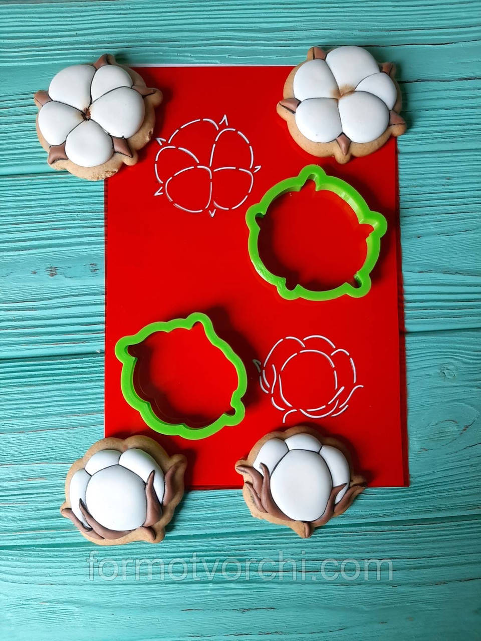 3D-формочки-вирубки для пряників "Бавовна бутони"
