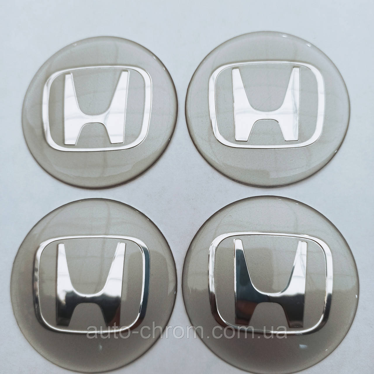 Наклейка опукла на ковпачок диска Honda 65 мм сіра