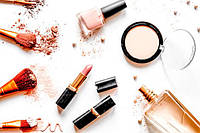 Аксесуари для макіяжу