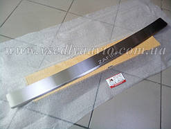 Накладка на бампер з загином Opel Zafira B 2005 р. (Nataniko)