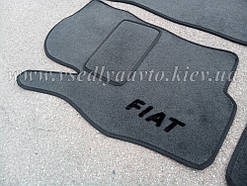 Водійський ворсовий килимок FIAT Linea з 2007-2012 - рр.