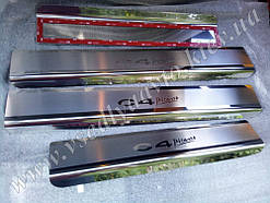 Накладки на пороги Citroen C4 PICASSO з 2006-2013 рр .. (Premium)