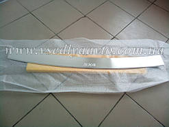 Накладка на бампер з загином Suzuki SX4 5-дверцята з 2014-2018 - рр.