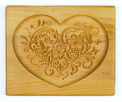 Пряникове дошка дерев'яна Сердечко з орнаментом.Форма для формування пряників розмір 20*17*2см