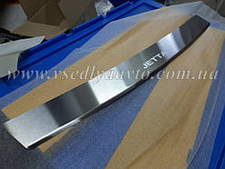 Накладка на бампер з загином для Volkswagen Jetta з 2011 р.