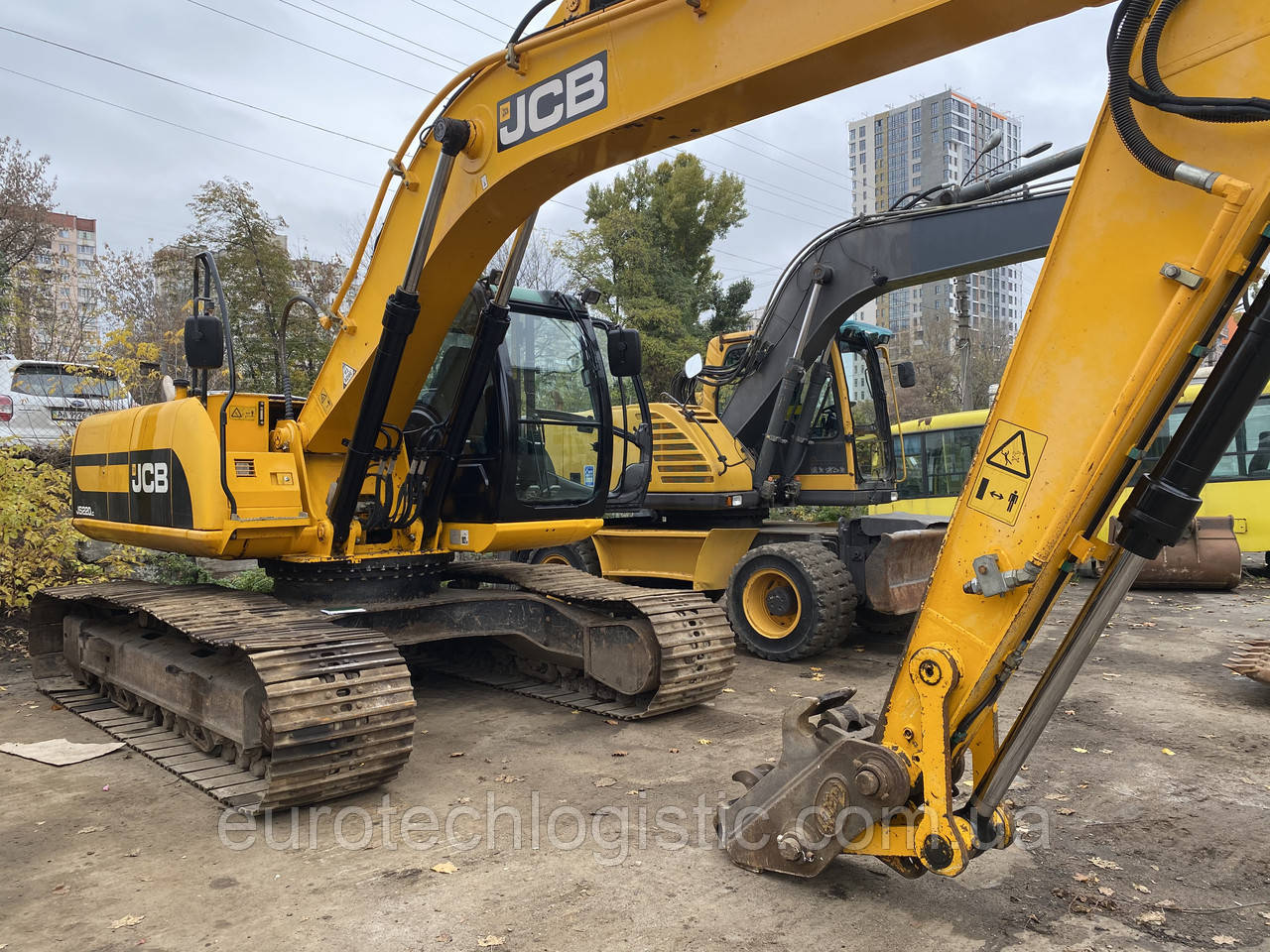 Гусечний екскаватор JCB JS220LC ( 2011 рік)