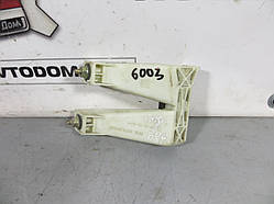 Напрямні скла задніх правих дверей Peugeot 307 (2001-2008) ОЕ: 9634458280