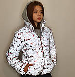 Куртка рефлективна з світловідбиваючої тканини з принтом підліткова для дівчинки з трикотажним капюшоном, фото 6