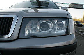Установка биксеноновых линз в фары Skoda Octavia Tour 2