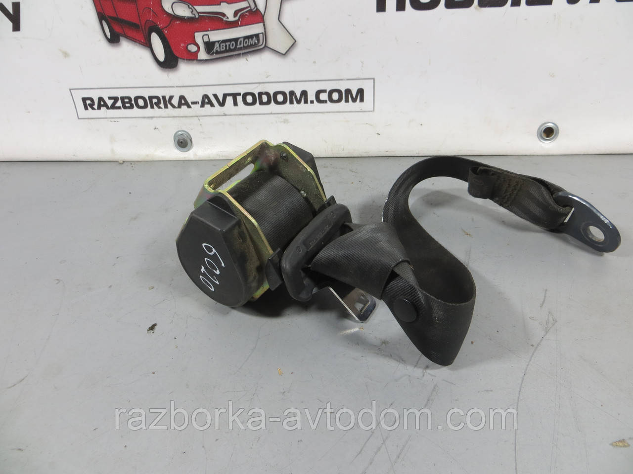 Ремінь безпеки задній лівий/правий (хетчбек) Peugeot 307 (2001-2008) Е: c506452
