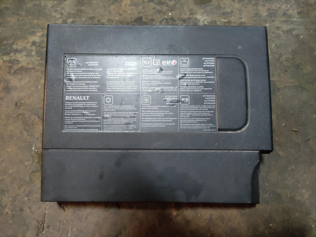 Кришка акумулятора Renault Megane 3, 2008-2016, 244970002R (Б/У)