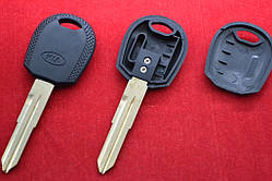 Ключ Kia з місцем під чип лезо KIA7R