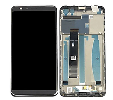 Дисплей (екран) для Asus ZenFone Max Plus (M1) ZB570TL + тачскрін, чорний, з передньою панеллю, оригінал