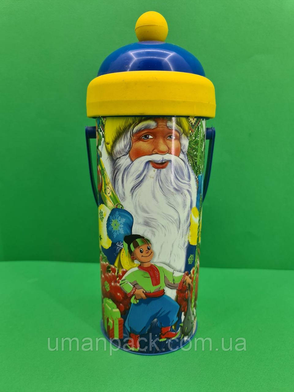 Новорічна подарункова картонна упаковка для цукерок /Дід Мороз і хлопчик(d-87*205mm) (1 шт)