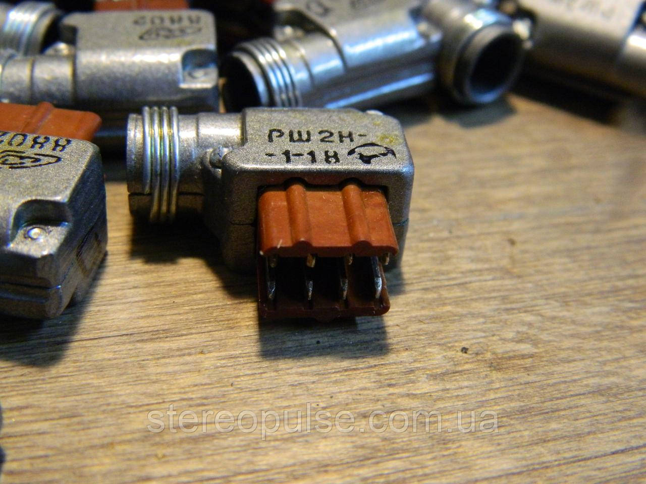 Роз'єм РШ2Н-1-18 88 рік