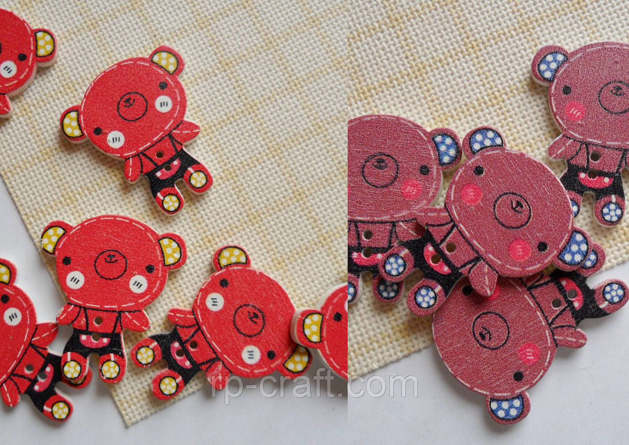 Гудзик дерев'яний, декоративний. Ведмедик у штанцях, 28х31 мм, фото 1