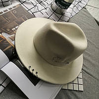 Шляпа фетровая Федора с устойчивыми полями и декором белая