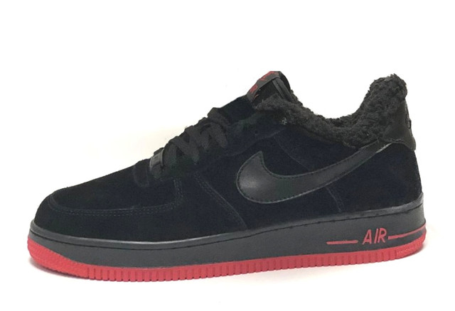 Кроссовки мужские зимние Nike Air Force 1 / Найк Форс 1 черные замшевые с мехом низкие