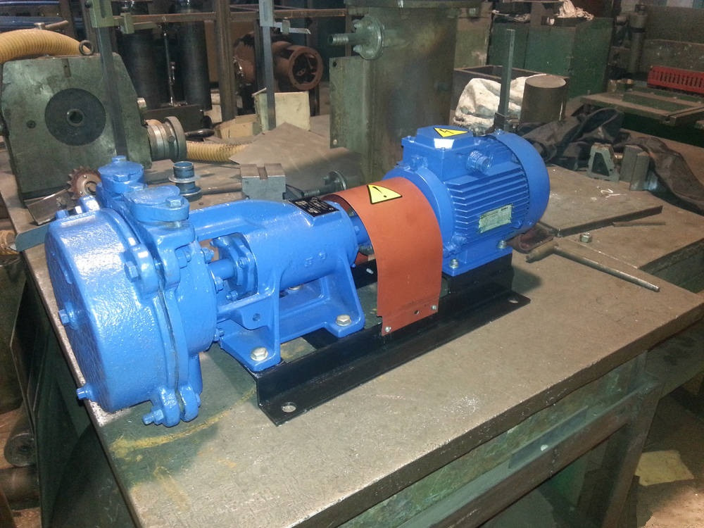 Насос ВВН1-1,5 вакуумний водокільцевий насос на рамі з електродвигуном, фото 1