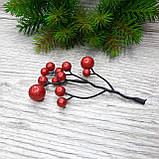 Гілочка з блискучими ягодами, колір червоний., фото 3