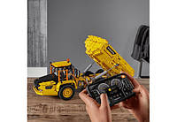 Конструктор LEGO Technic 42114 Зчленований 6x6 самоскид Volvo, фото 4