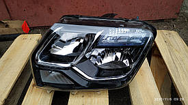 Фара передня ліва Рено Дастер 2 (блакитний розсіювач) нова дефект (260606709R)