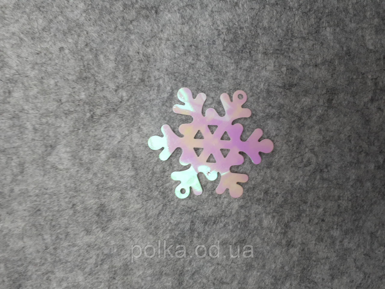 Сніжинки пластикові 6 см, колір перламутровий (1уп = 500 грамів)