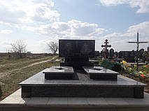 Памятник гранитный для двоих (Образец 026) 2