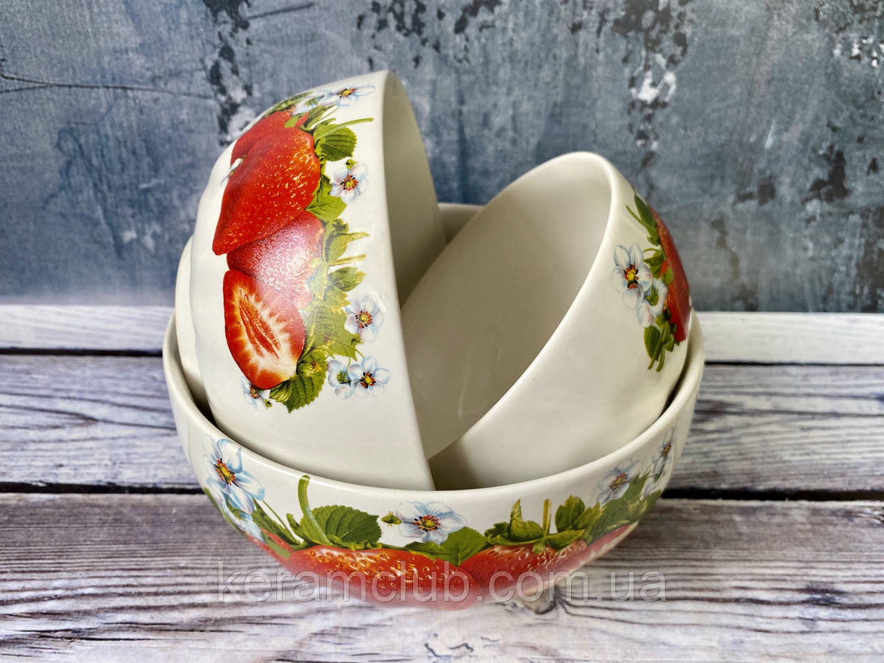 Набір салатників Керамклуб Полуниця 3 шт 500, 700, 1100 мл, фото 1