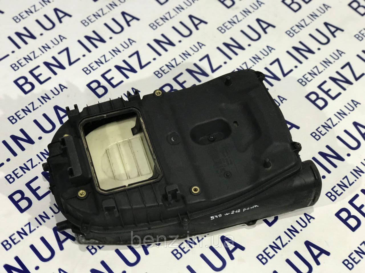 Корпус повітряного фільтра Mercedes W212, C207, W204 A6510901101, фото 1