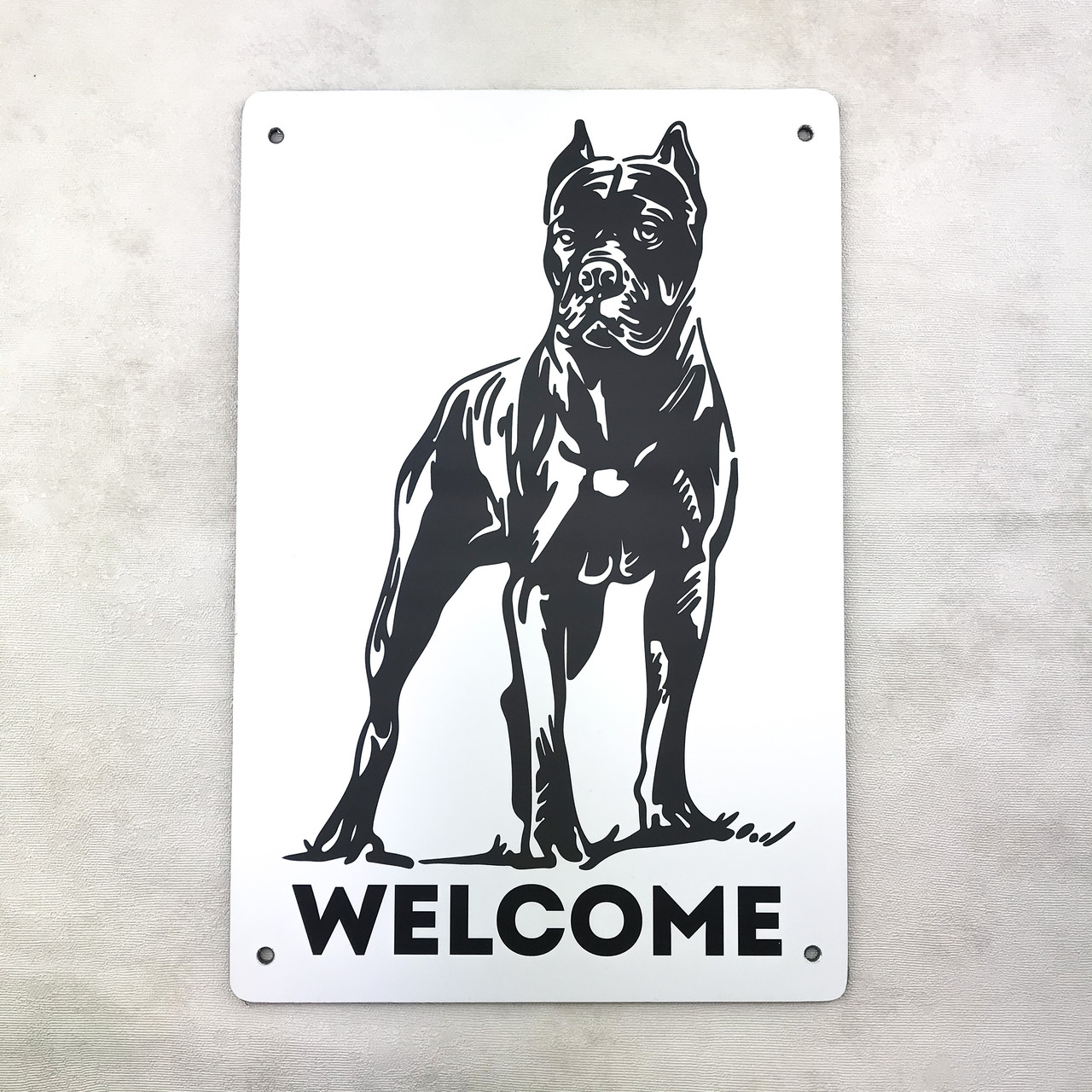 Металева вхідна табличка Welcome молодий бійцівський собака 20х30 см зоомт0320х30а Тур-Колекшн