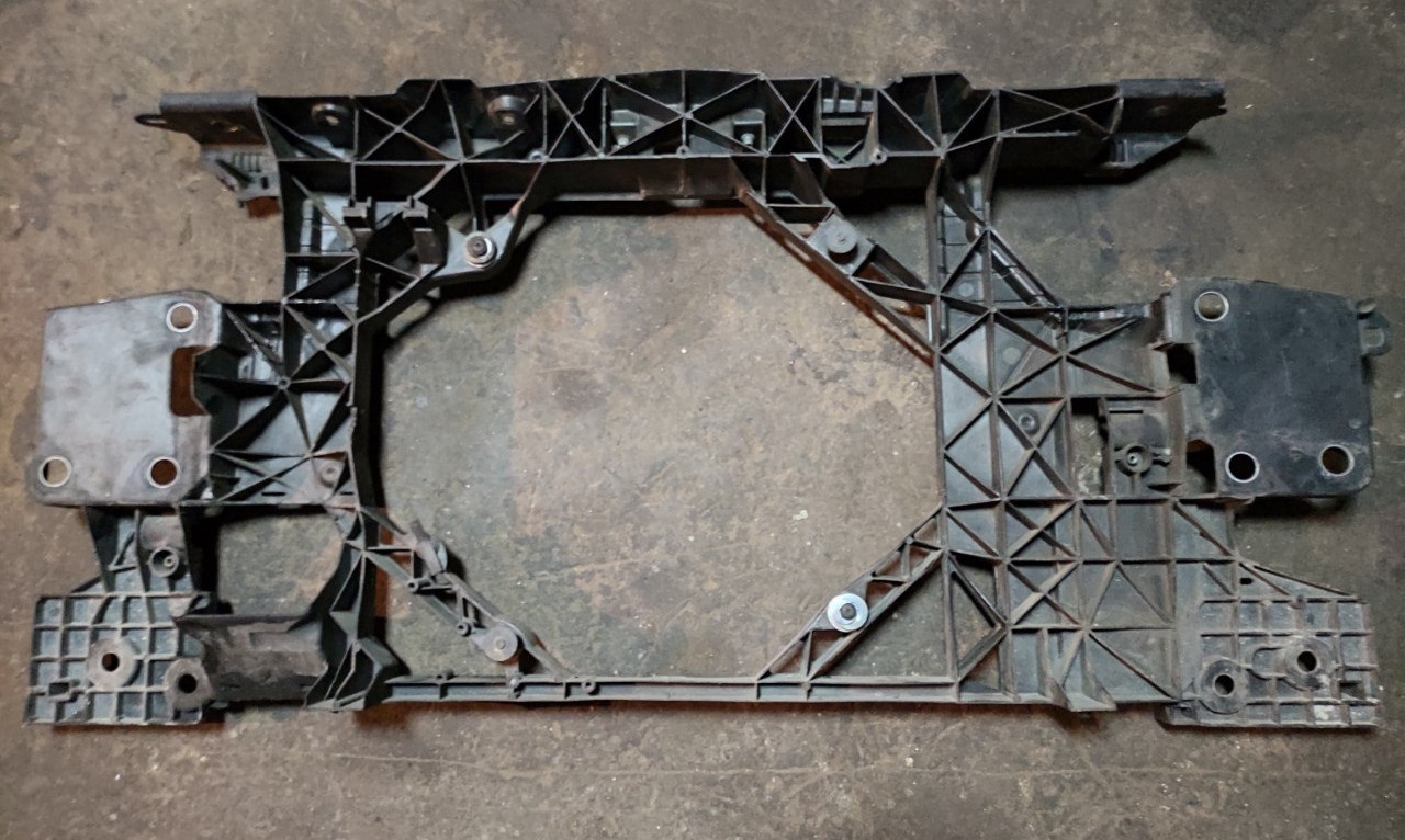 Панель передня Renault Megane 3, 2008-2016, 752100004R (Б/У)