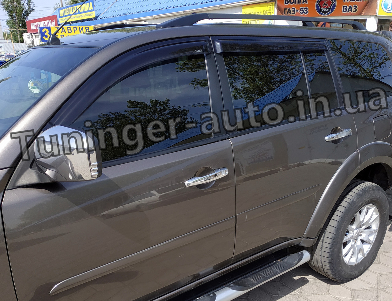 Дефлектори вікон (вітровики) Mitsubishi Pajero Sport 2009-2015 (Hic), фото 1