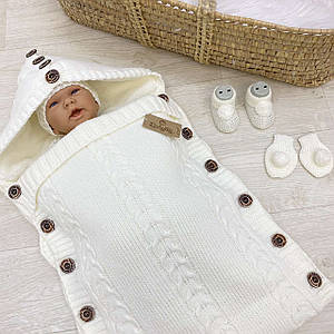 Конверт в'язаний із капюшоном молочний D2019031BABY