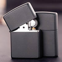 Запальничка Zippo 218 Classic Black Matte