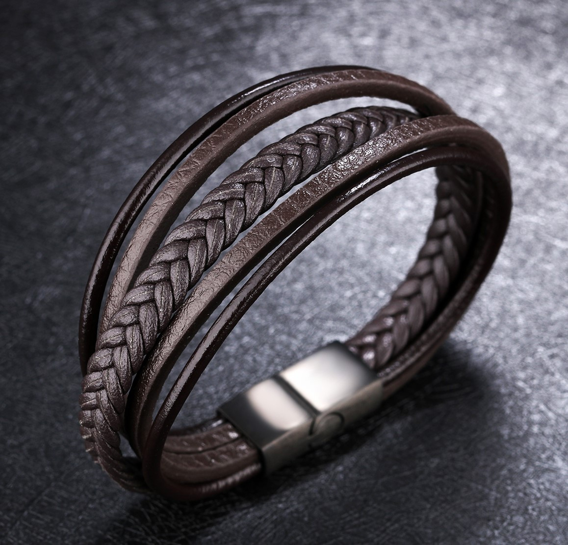 Мужской браслет кожаный коричневый в скандинавском стиле купить за 594 ...