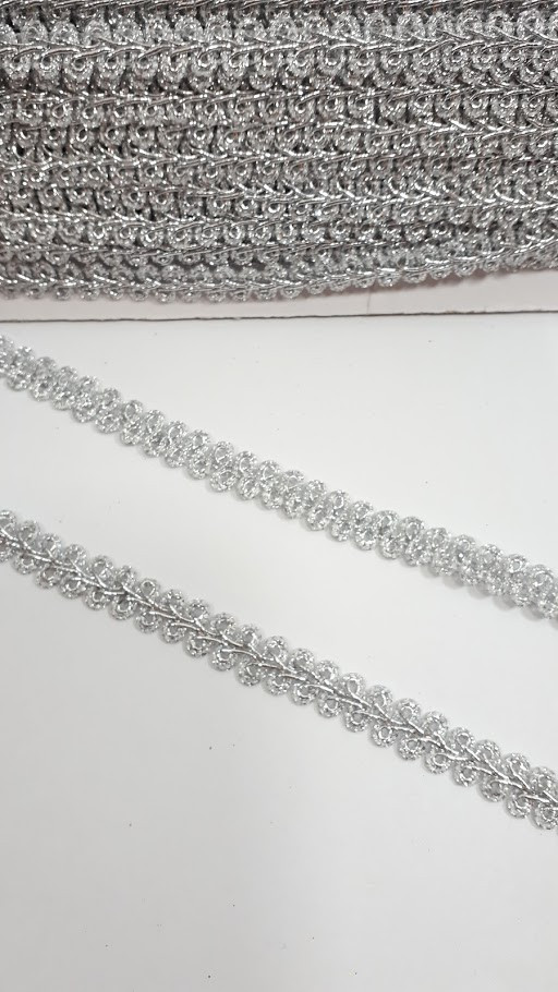 Срібна тасьма "шанель"металізована, ширина 1.2 см(1упаковка-20ярдов)