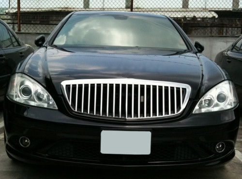 Решітка радіатора Mercedes W221 (06-09) стиль Maybach, фото 1