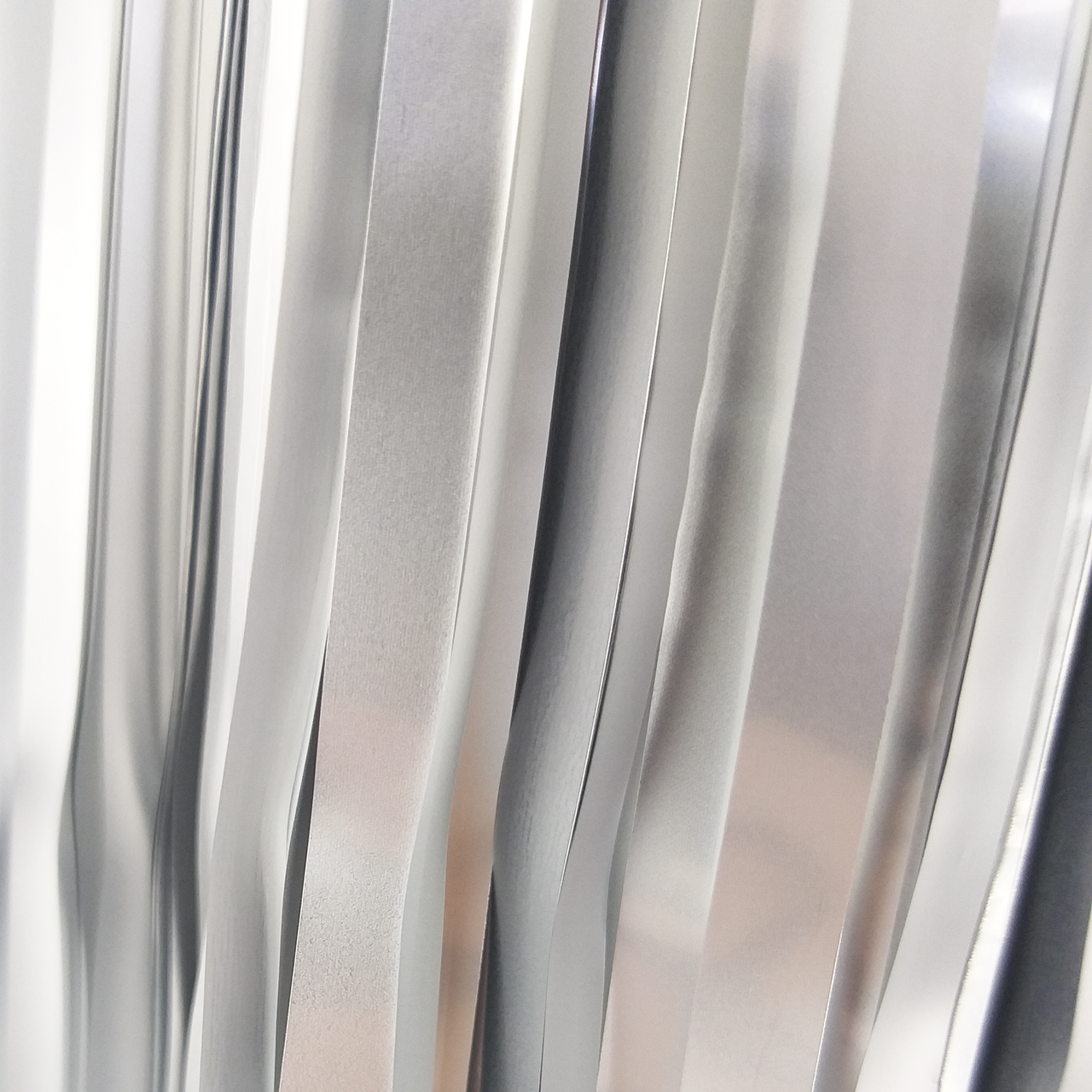 Шторка завісу з фольги для фото зон срібна (САТИН) 1х3 метра - фото 1 - id-p1292468902