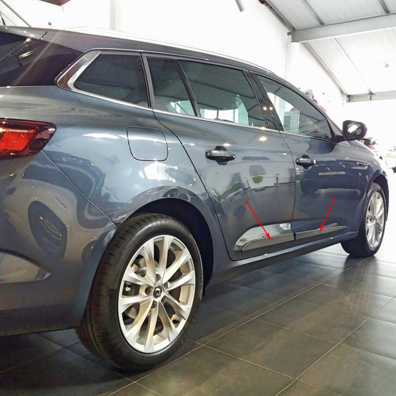 Молдинги на двері для Renault Megane Grandtour IV 2016+, фото 1