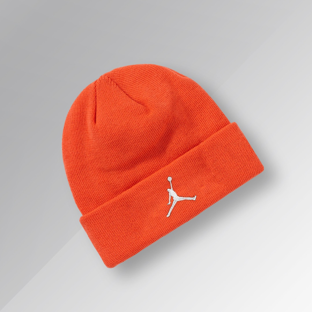Жіноча Шапка біні осінні/зімнія джорнан/Jordan Jumpman