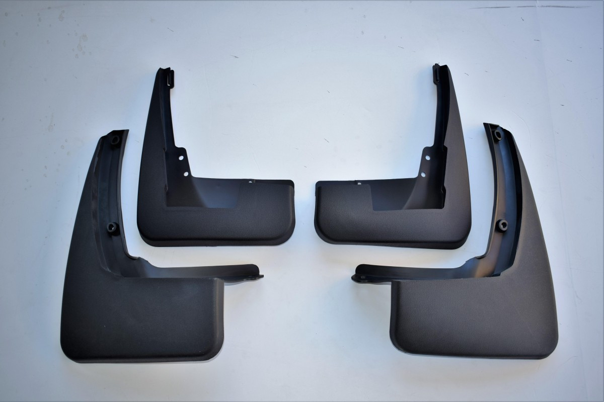 Бризковики Mercedes Benz GL X164 2006-2012 комплект 4 шт. під поріг