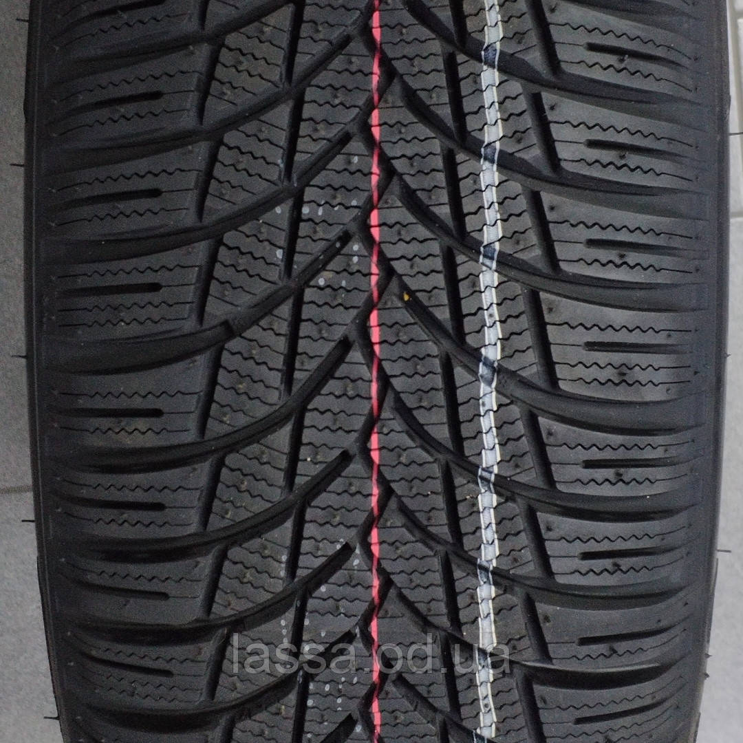 Зимова шина Lassa Snoways 4  215 / 60 R16 99H XL