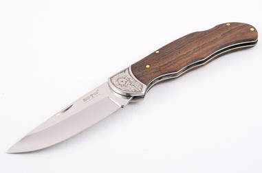 Ніж складаний класичного плану, з рукояттю з дерева полісандра